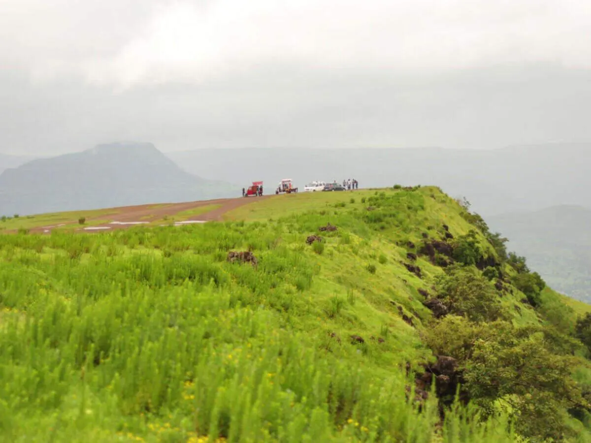Panchgani Table Land | Solapur Car Rental Service Panchgani Table Land – trip by Solapur Car Rental Service